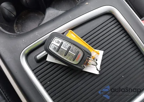 2024 Chrysler Pacifica Touring L z USA, uszkodzony, nr VIN 2C4RC1BG2RR184472